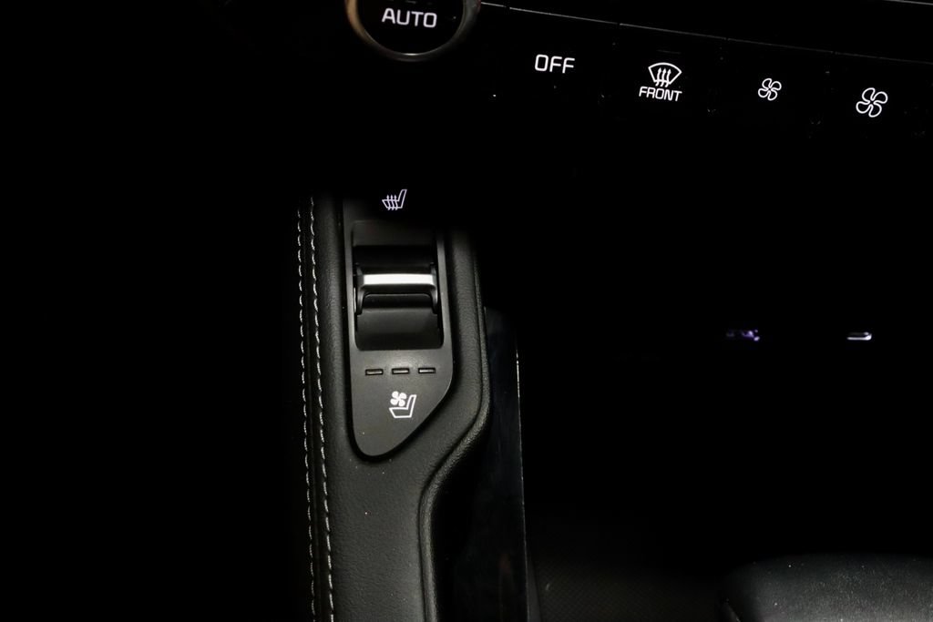 Used 2024 Kia Telluride EX AWD/4WD image 5