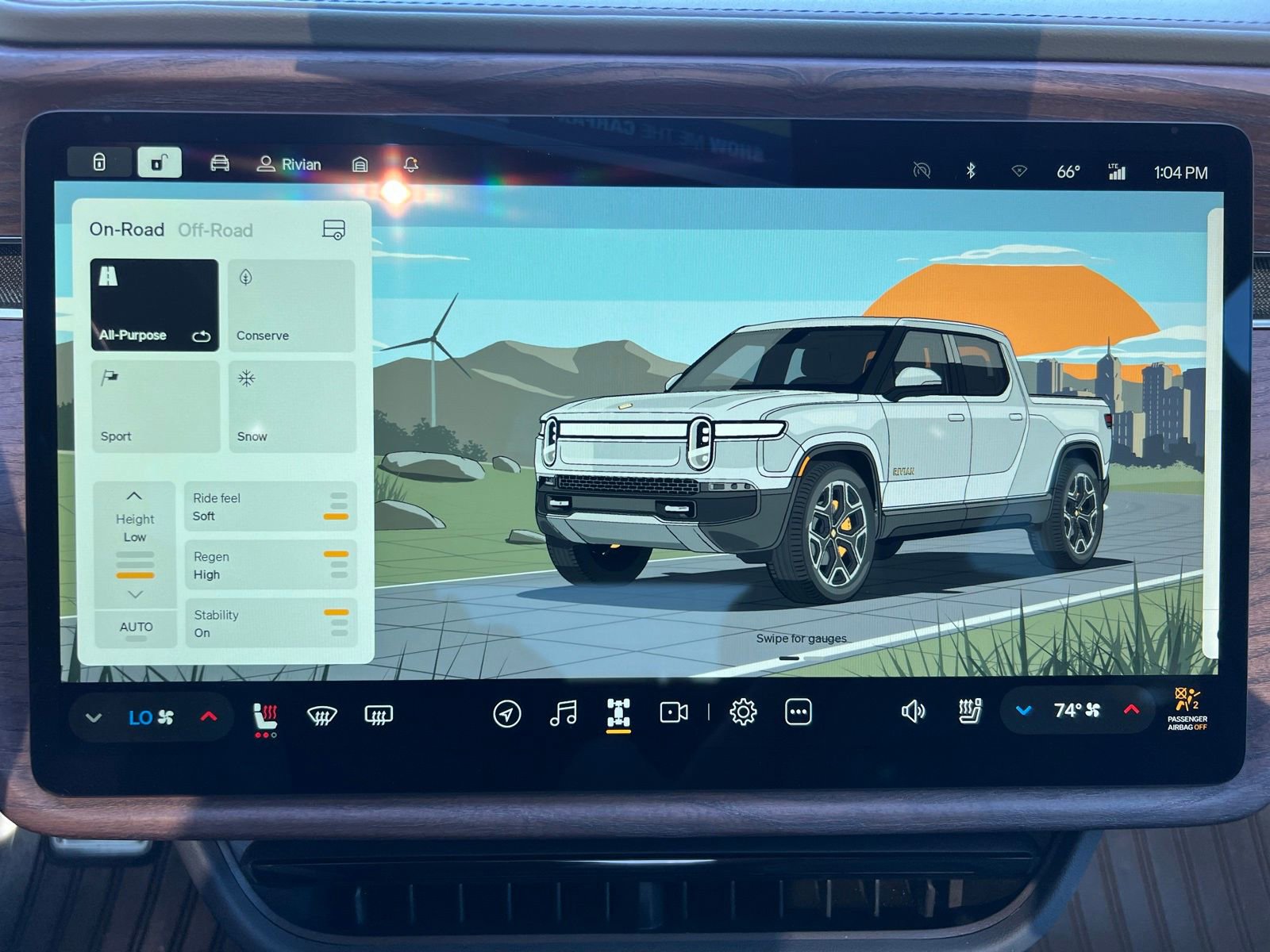 Used 2022 Rivian R1T Launch Edition image 39