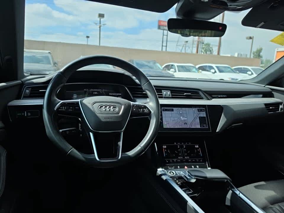 Used 2024 Audi Q8 e-tron Premium Plus AWD/4WD image 9