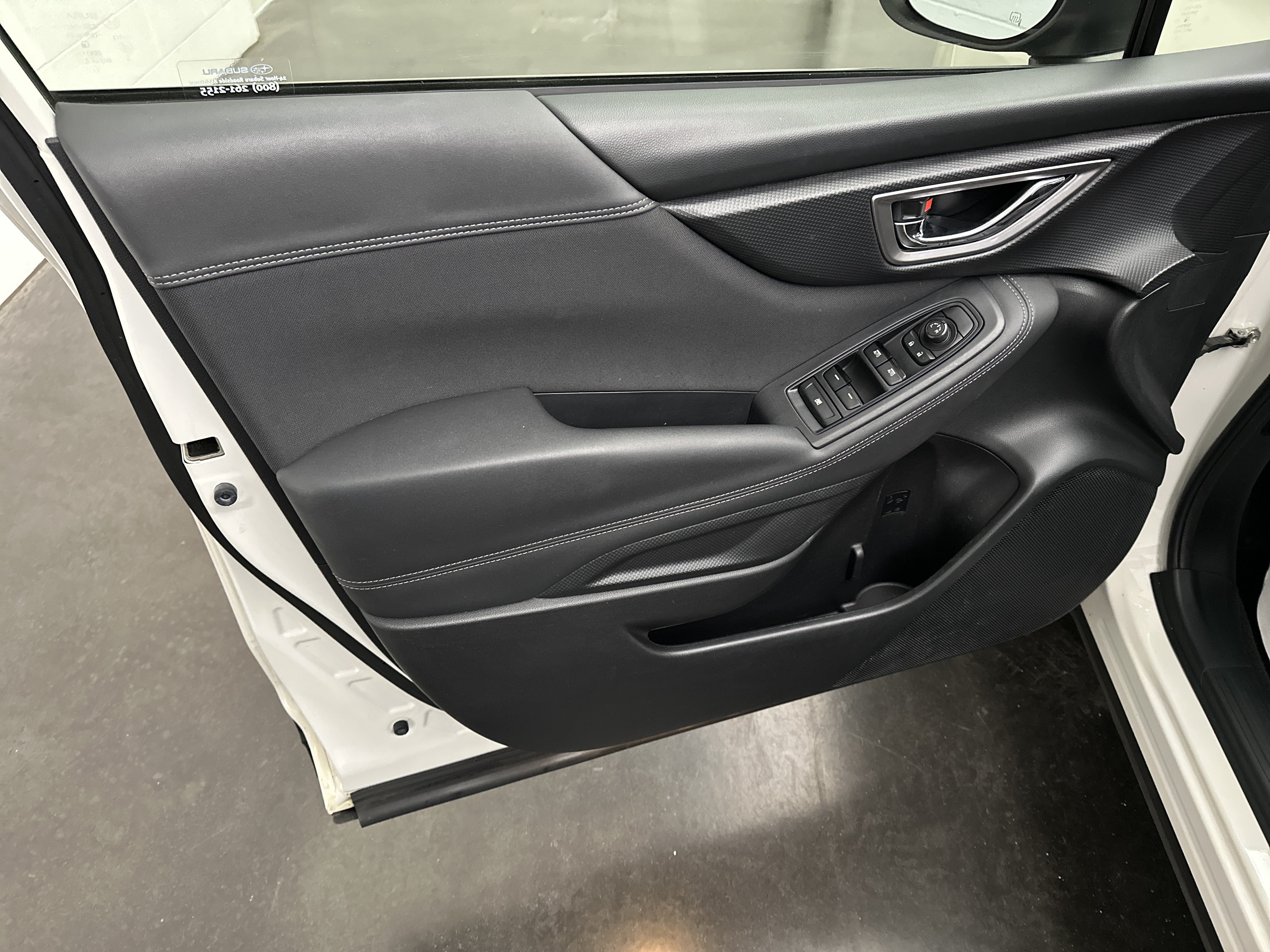 Used 2023 Subaru Forester Premium AWD/4WD image 17