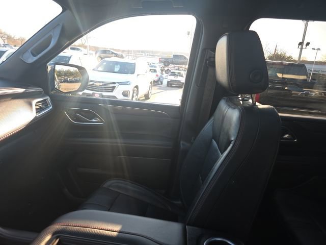 Used 2021 Chevrolet Suburban RST image 24