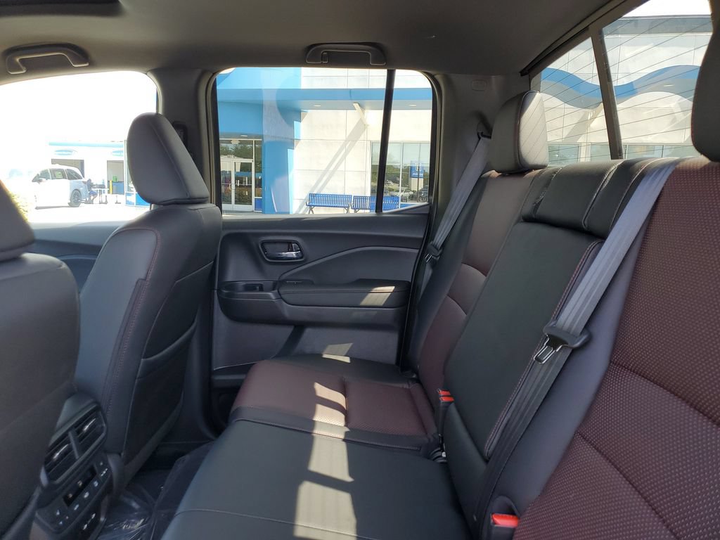 New 2026 Honda Ridgeline Black Edition image 9