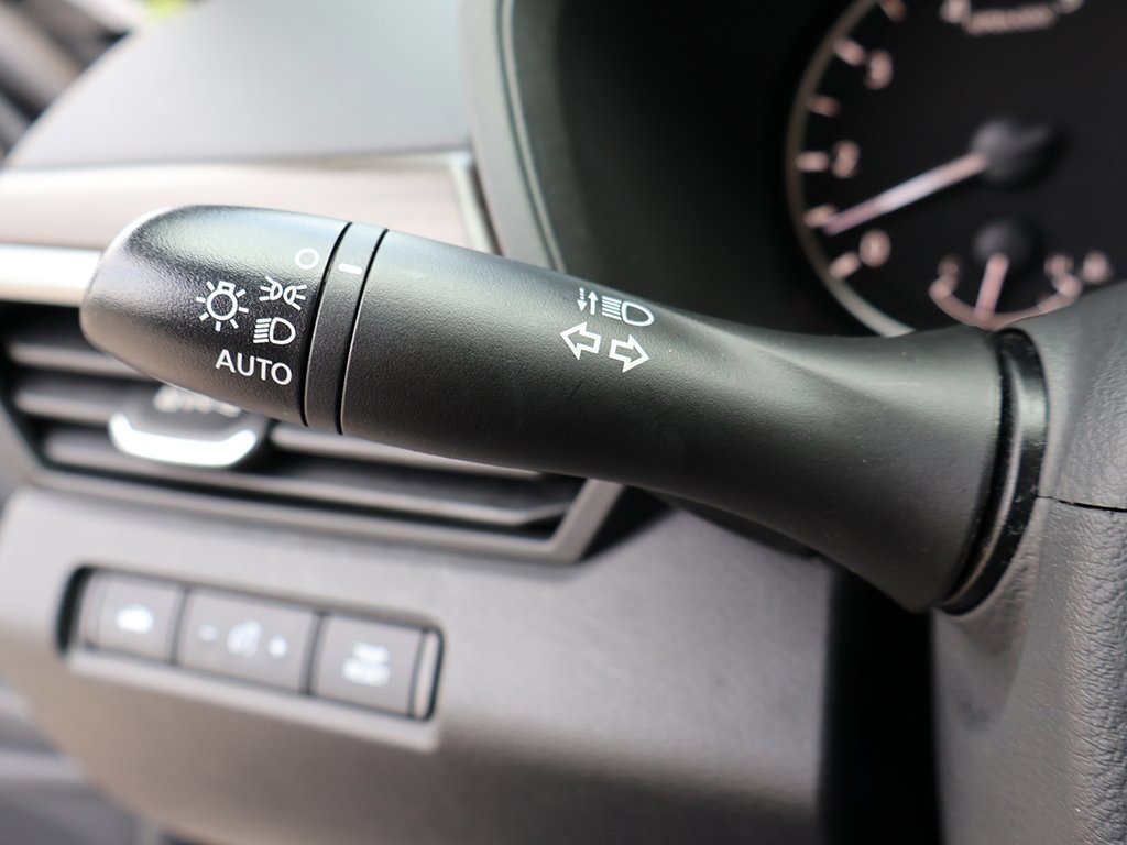 Used 2023 Nissan Altima 2.5 SV image 42