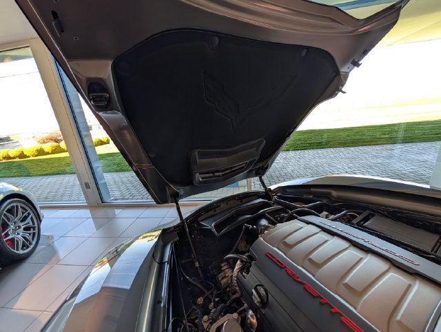 Used 2015 Chevrolet Corvette Stingray Coupe RWD image 23