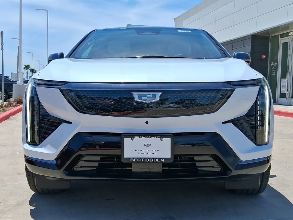 New 2026 Cadillac Optiq Sport 1 w/ LPO, ONYX Package RWD image 2