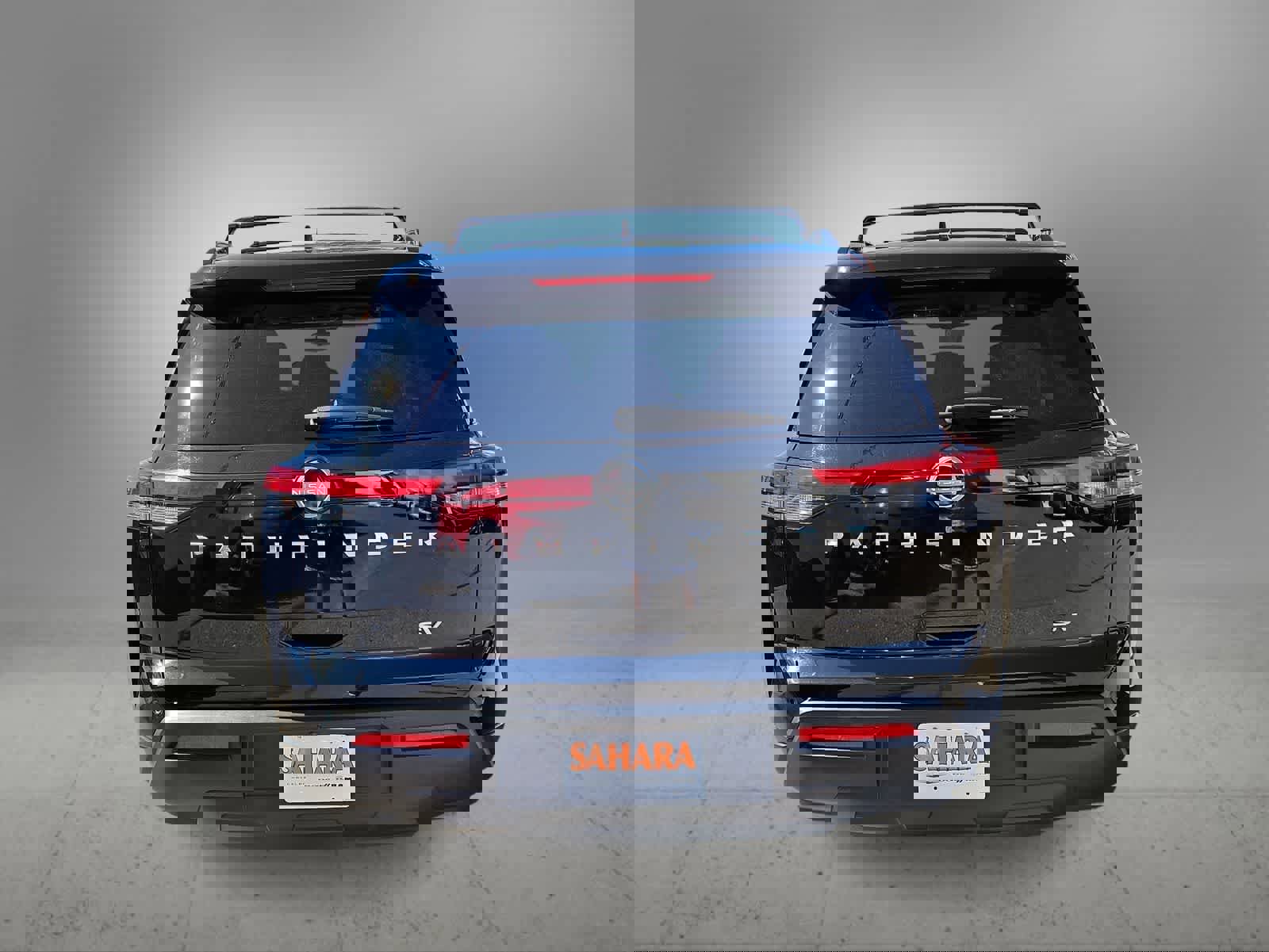 Used 2024 Nissan Pathfinder SV image 8