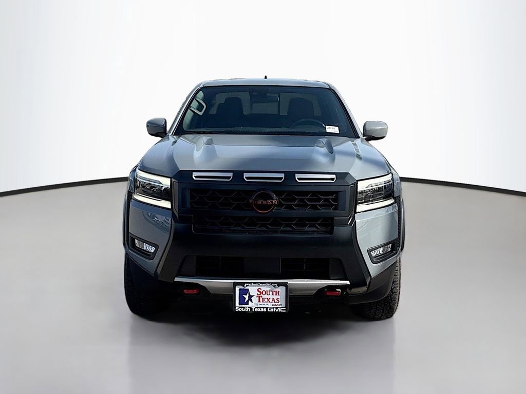 Used 2025 Nissan Frontier Pro-X image 2