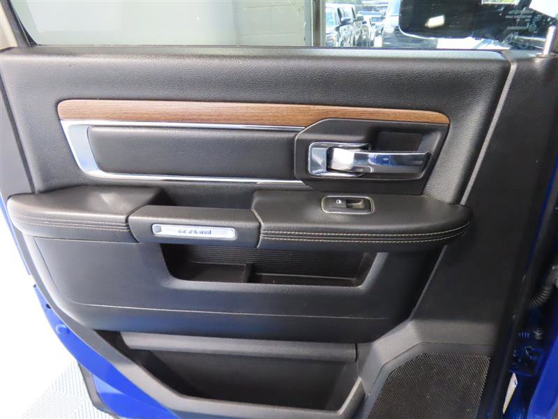 Used 2015 RAM 1500 Laramie w/ Convenience Group image 29