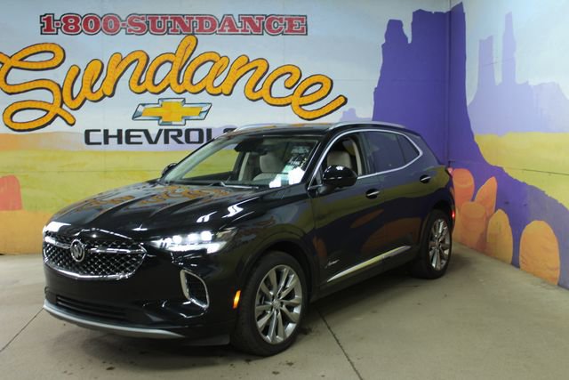 Used 2022 Buick Envision Avenir w/ Technology Package II FWD image 2
