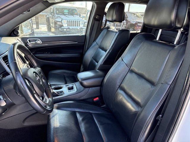 Used 2018 Jeep Grand Cherokee Limited image 18