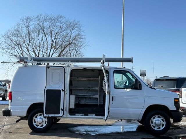 Used 2014 Ford E-250 and Econoline 250 image 29