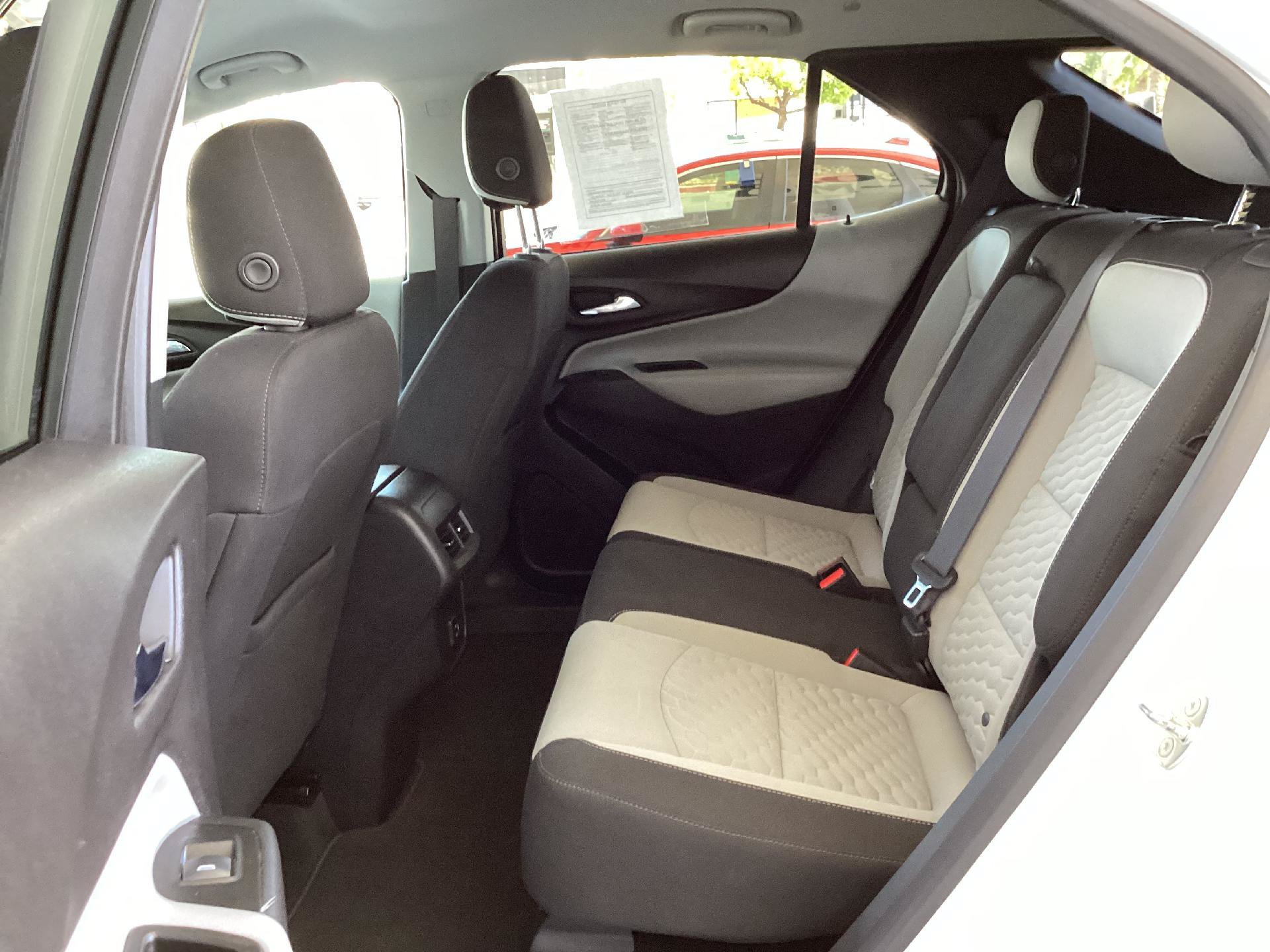 Used 2019 Chevrolet Equinox LS w/ LS Convenience Package AWD/4WD image 12