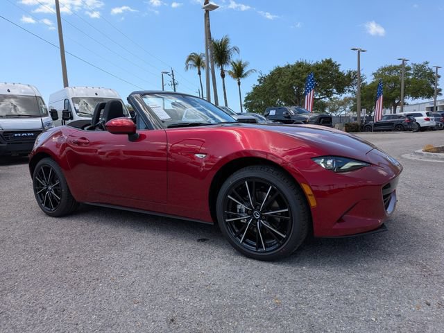 New 2026 MAZDA MX-5 Miata Sport RWD image 2