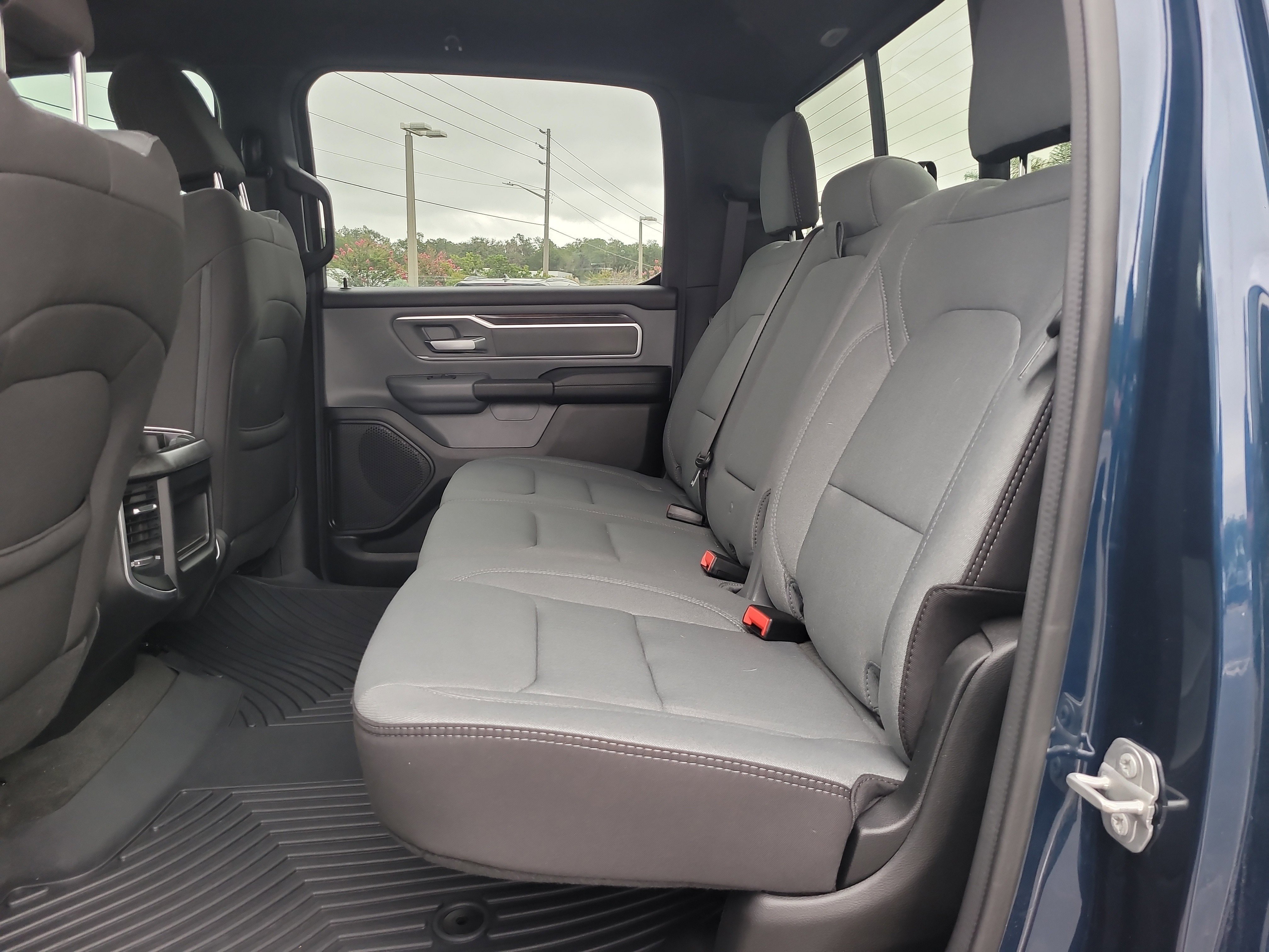 Used 2023 RAM 1500 Big Horn AWD/4WD image 12