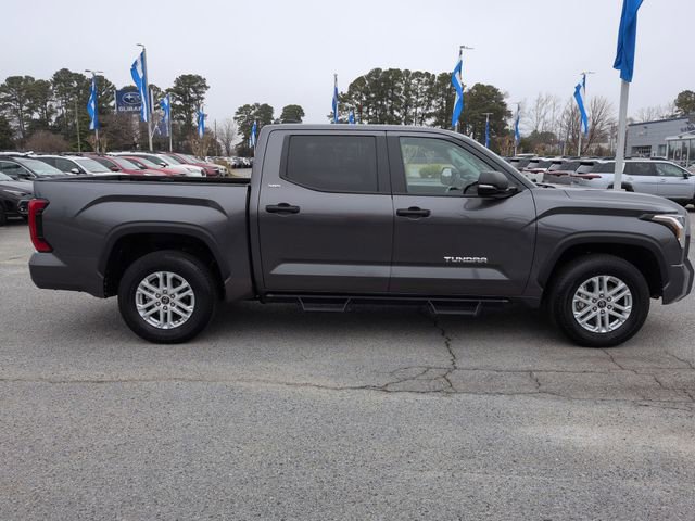 Used 2022 Toyota Tundra SR5 w/ Convenience Package image 2