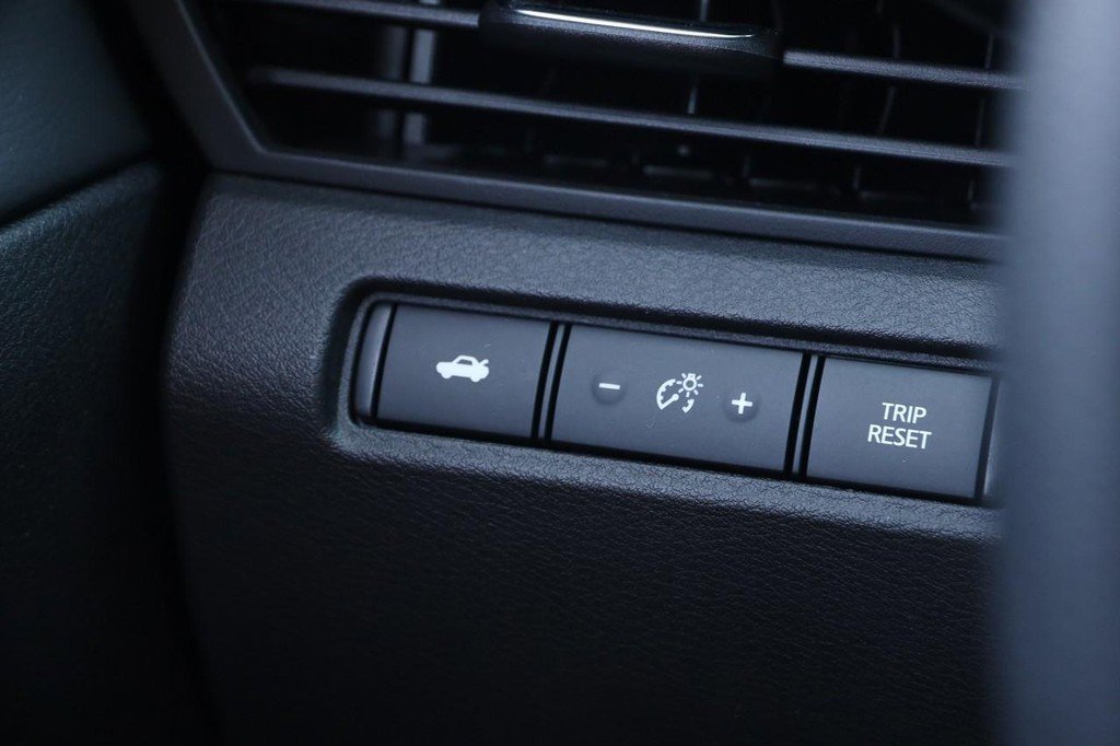 Used 2023 Nissan Altima 2.5 SV FWD image 19