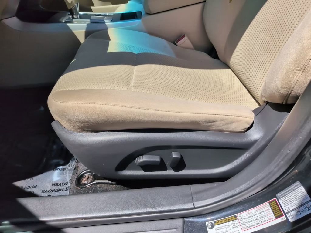 Used 2015 Nissan Altima 2.5 S w/ Power Driver Seat Package FWD image 17