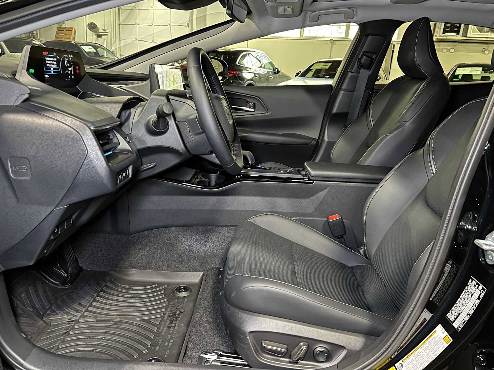 Used 2025 Toyota Prius AWD image 20