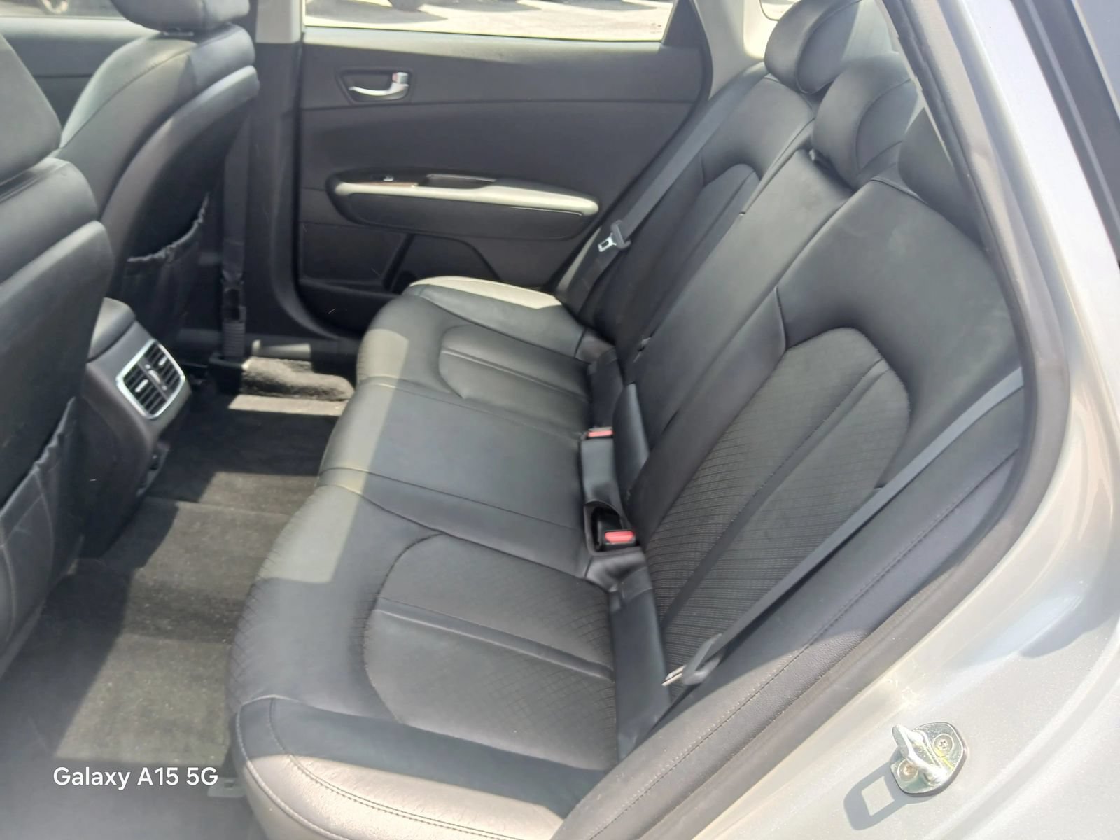 Used 2017 Kia Optima EX w/ Premium Package FWD image 13
