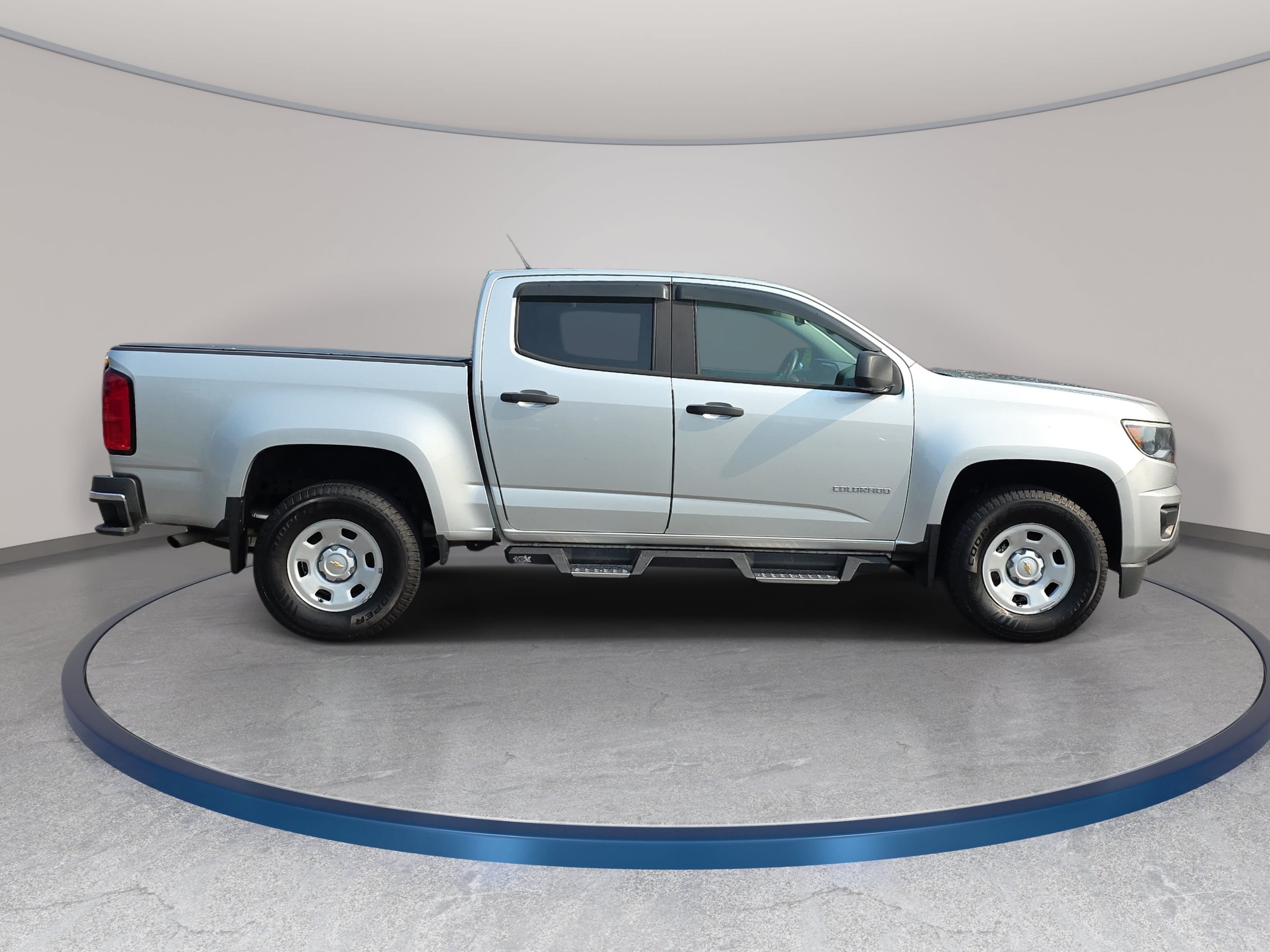 Used 2020 Chevrolet Colorado W/T w/ WT Convenience Package AWD/4WD image 4