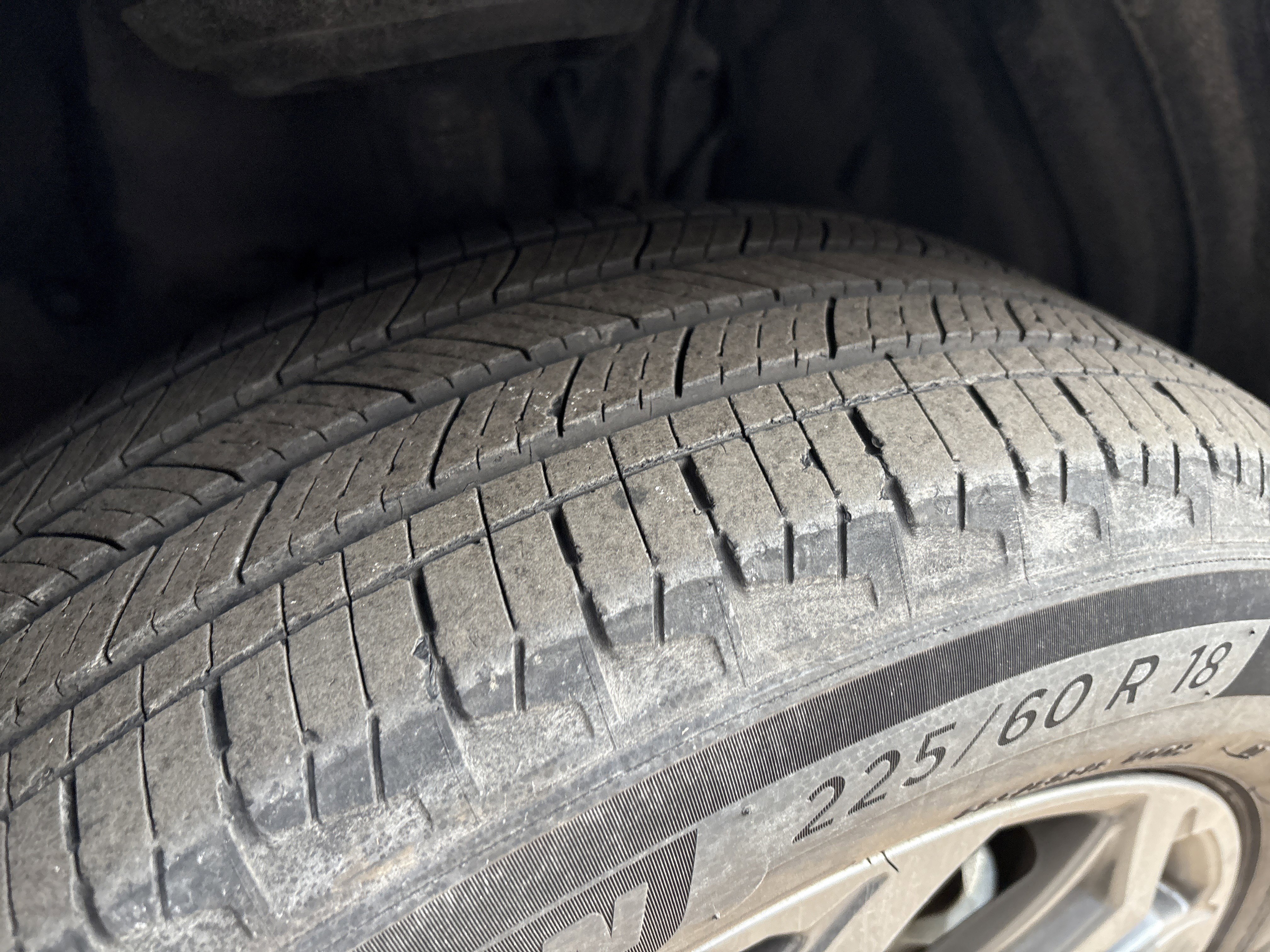 Used 2022 Toyota RAV4 Limited image 12