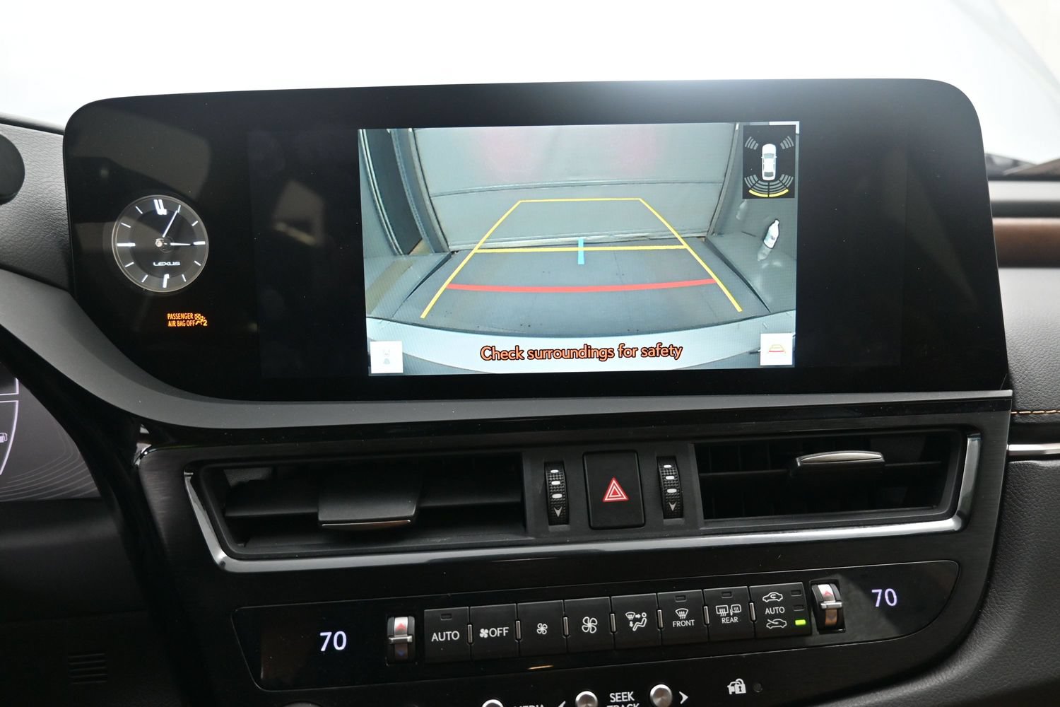 Used 2023 Lexus ES 250 w/ Premium Package AWD/4WD image 37