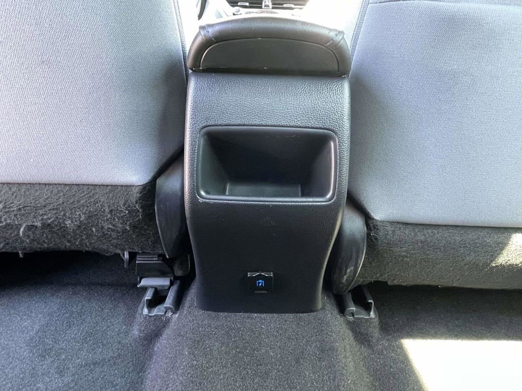Used 2020 Toyota Corolla SE FWD image 12