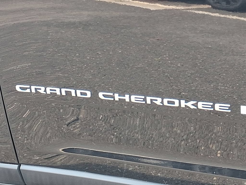 Used 2024 Jeep Grand Cherokee Limited 4xe AWD/4WD image 32