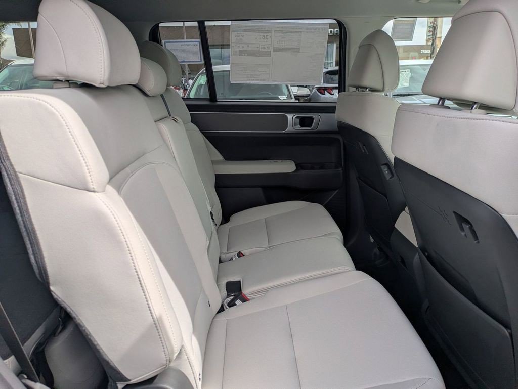 New 2026 Hyundai Santa Fe SE FWD image 29