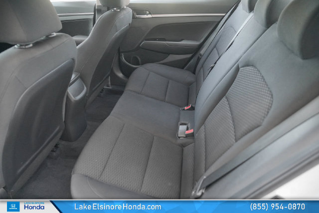 Used 2020 Hyundai Elantra SE w/ Cargo Package (C1) FWD image 28