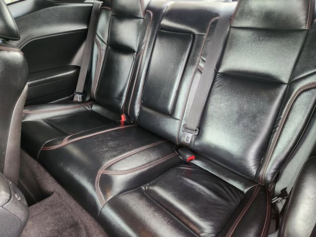Used 2015 Dodge Challenger R/T image 30