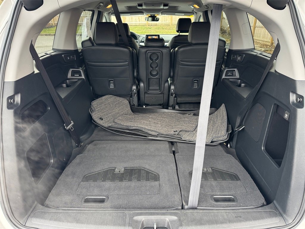 Used 2023 Honda Odyssey Touring image 16
