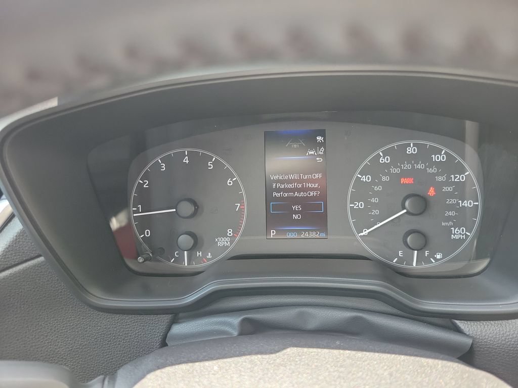 Certified 2025 Toyota Corolla Cross LE FWD image 32
