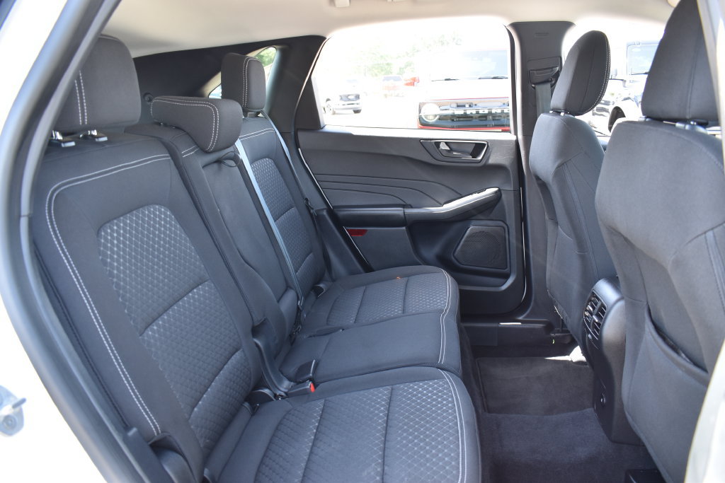 Certified 2023 Ford Escape Active AWD/4WD image 31