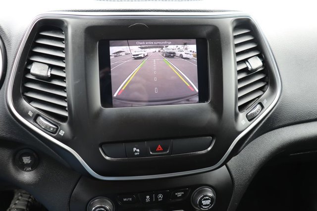 Used 2020 Jeep Cherokee Latitude Plus FWD image 24