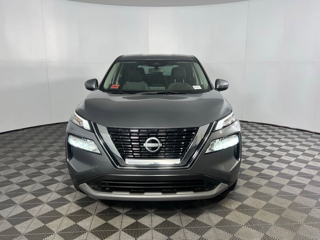 Used 2023 Nissan Rogue SV image 12