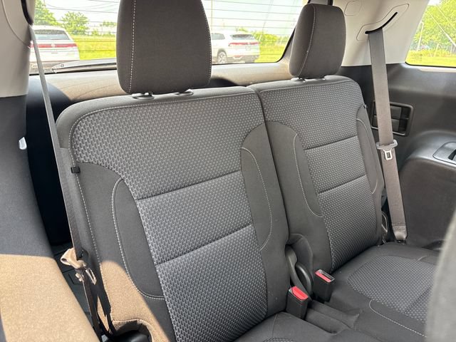 Used 2021 GMC Acadia SLE w/ Driver Convenience Package AWD/4WD image 13