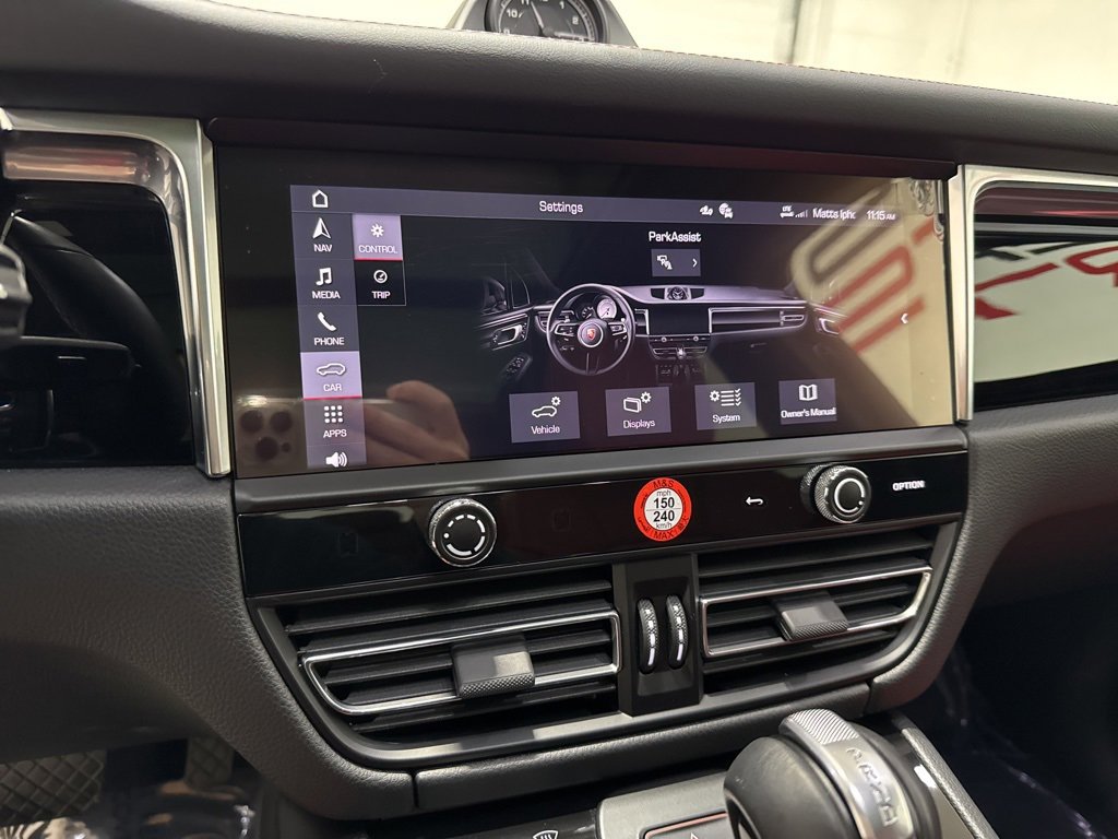 Used 2025 Porsche Macan Turbo image 22