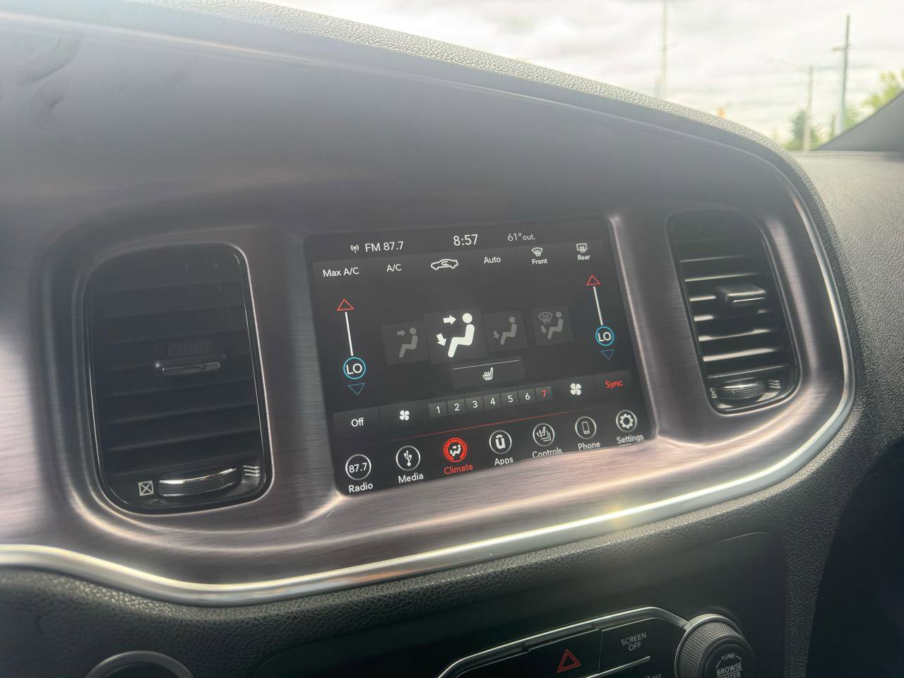Used 2018 Dodge Charger GT w/ Blacktop Package AWD/4WD image 32