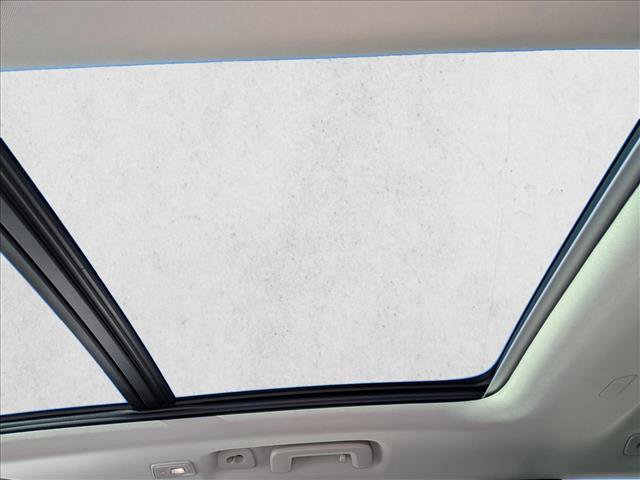 New 2026 Volvo XC90 B5 Plus w/ Protection Package image 18