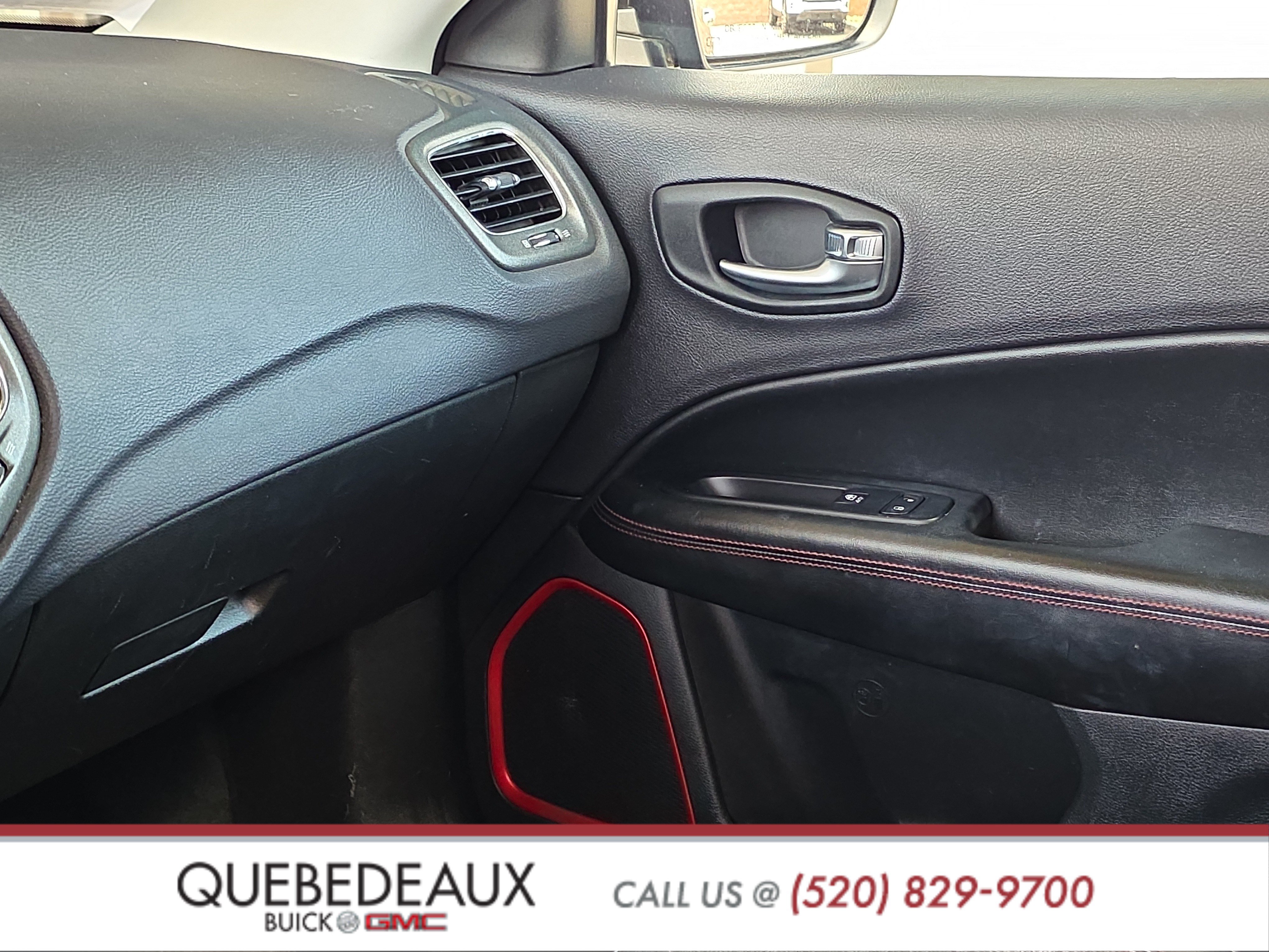 Used 2021 Jeep Compass Trailhawk AWD/4WD image 18