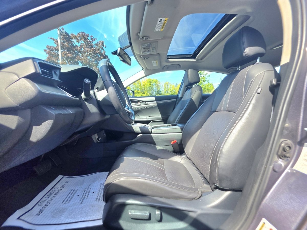 Used 2017 Honda Civic EX-L image 13