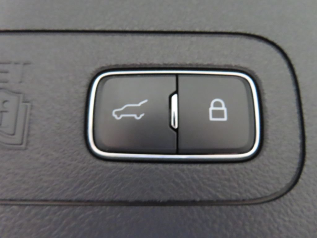 Used 2025 Lincoln Aviator Reserve w/ Equipment Group 201A AWD/4WD image 44