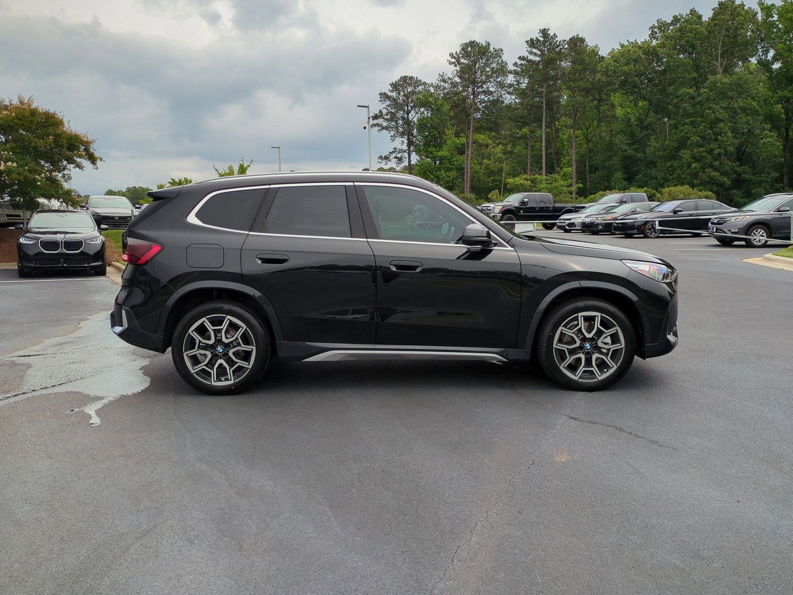 Certified 2025 BMW X1 xDrive28i w/ Premium Package image 11