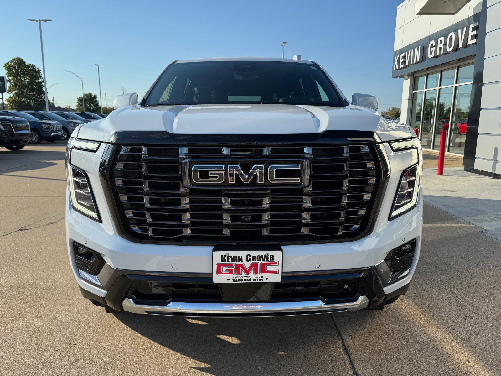 New 2026 GMC Yukon XL Denali Ultimate image 2