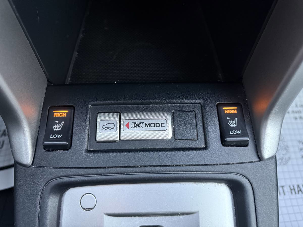 Used 2015 Subaru Forester 2.5i Limited image 21