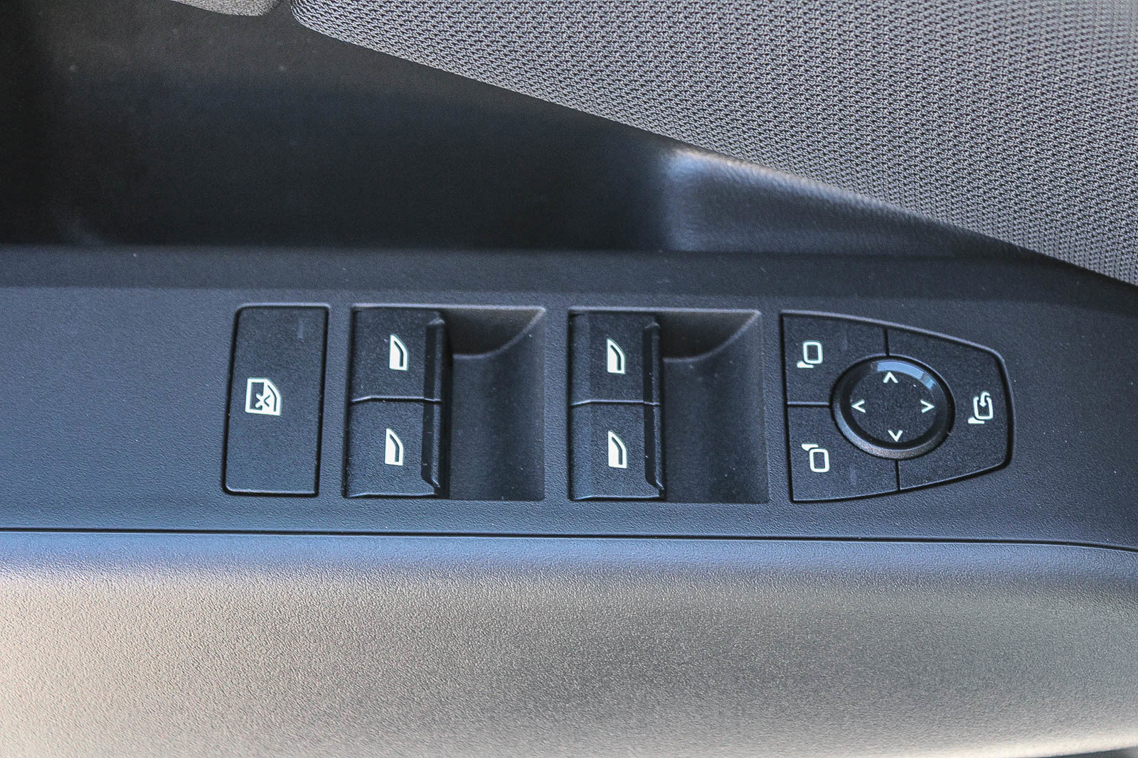 Certified 2025 BMW X3 xDrive30i w/ M Sport Package image 20