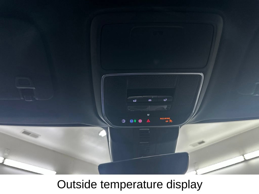 Used 2026 Buick Enclave Avenir w/ Super Cruise Package AWD/4WD image 51