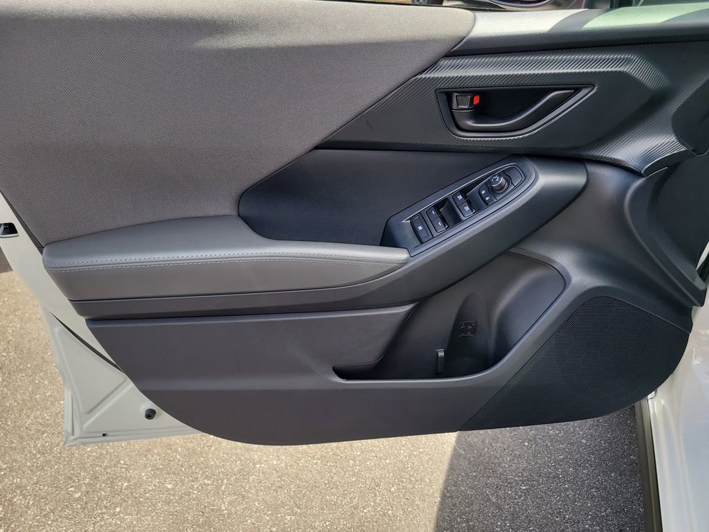 Used 2025 Subaru Crosstrek 2.0i Premium image 14