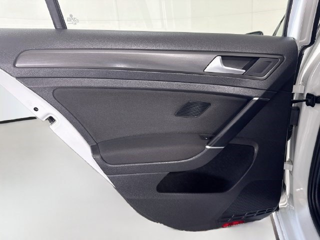 Used 2019 Volkswagen GTI SE FWD image 24